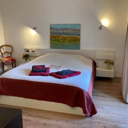Les Chambres De Mont St Sebastien Soignolles-en-Brie Экстерьер фото